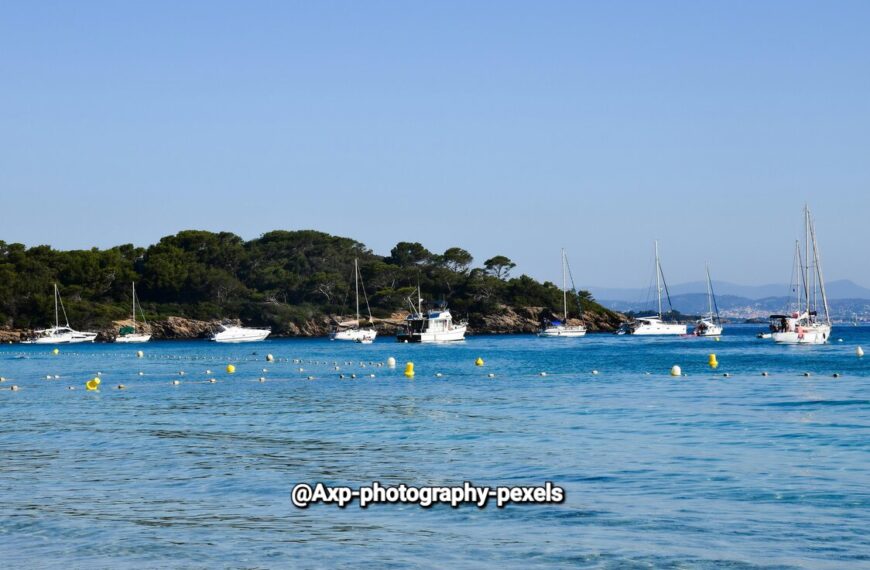 Les îles d’Hyères : Un paradis caché en Méditerranée