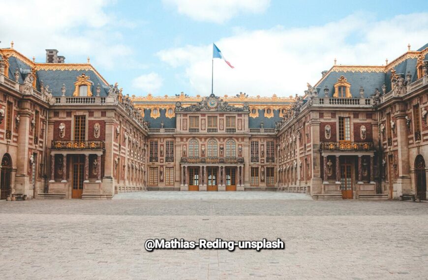 Versailles : Le Splendide Palais des Rois de France