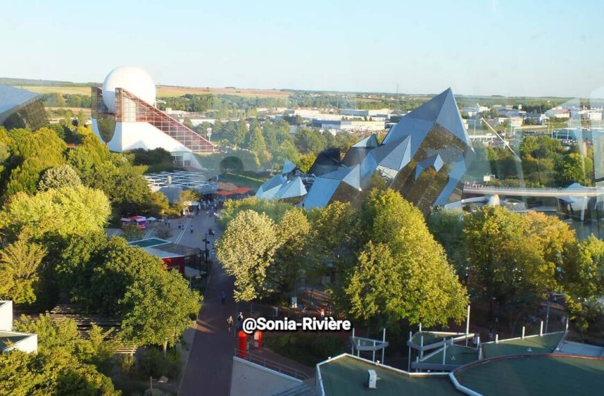 Le Futuroscope : une aventure futuriste pour toute la famille