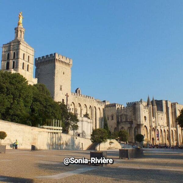 Le Palais des Papes