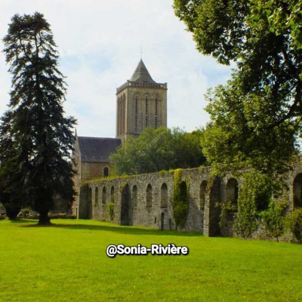 Abbaye de Lucerne d’Outremer