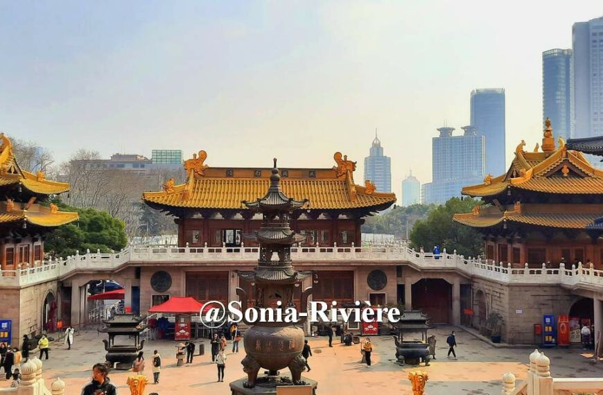 Temple de Jing&rsquo;an 静安寺 : 1 700…